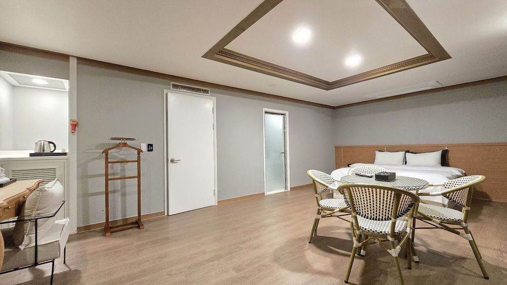 Hotel Kabo Executive Double Room 6