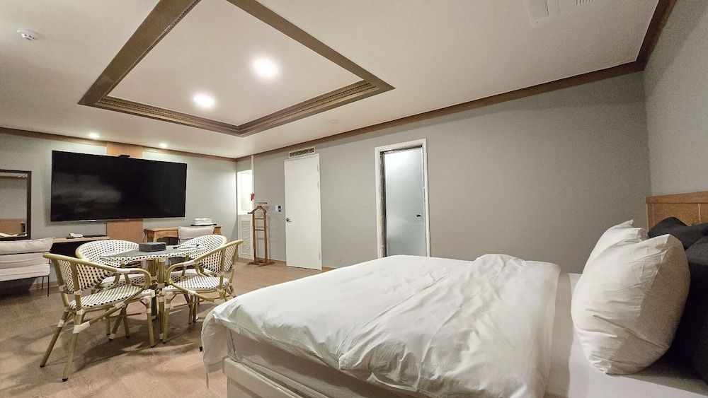 Hotel Kabo Executive Double Room 2