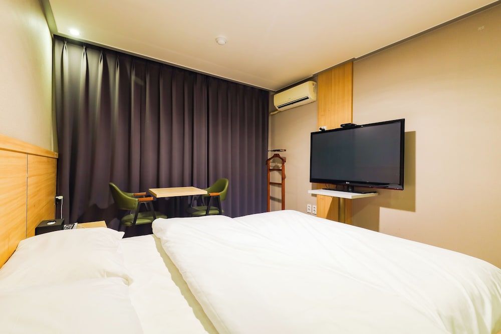 Hotel Kabo Standard Double Room (Free access to fitness) 6