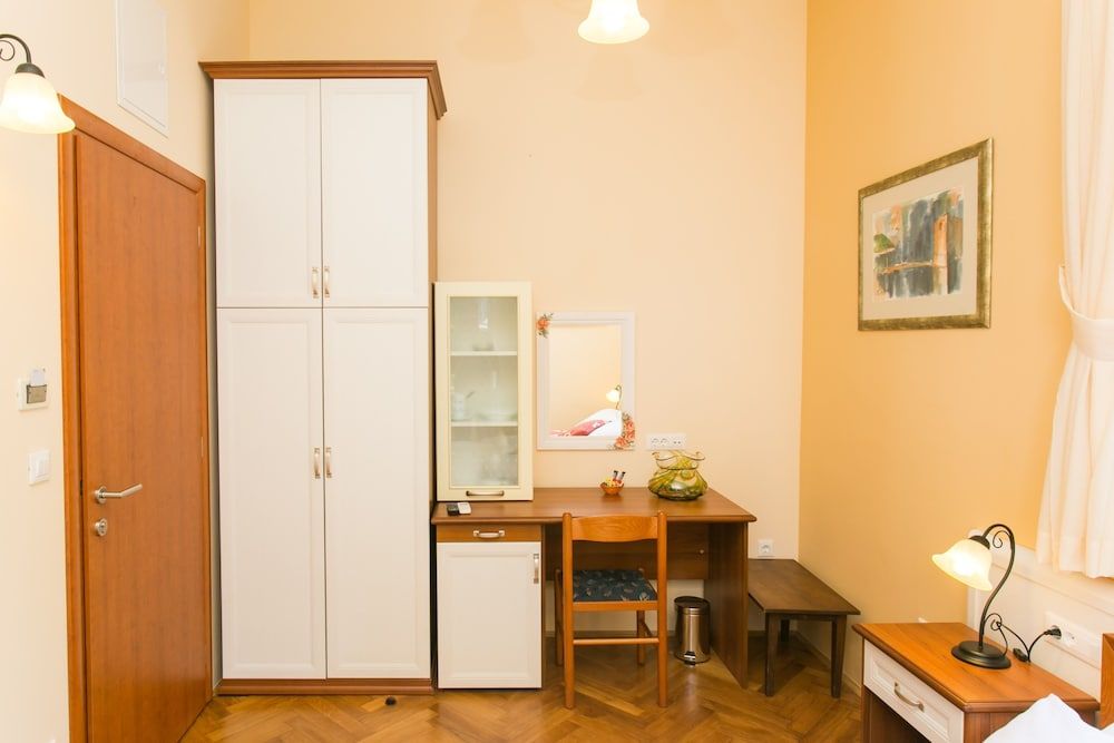 Rooms Posat Double Room, City View 8