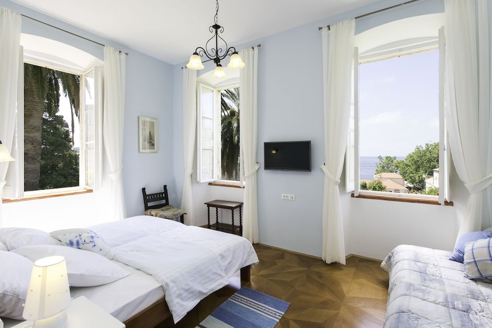 Rooms Posat Triple Room, Sea View 8