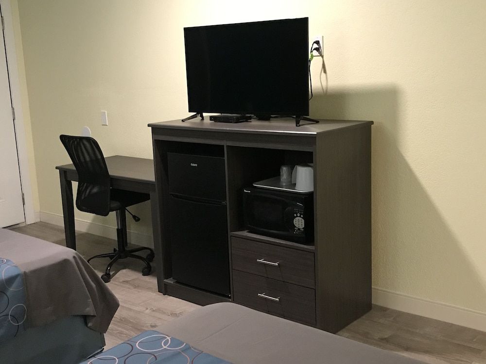 Gila Bend Lodge Double Room 8