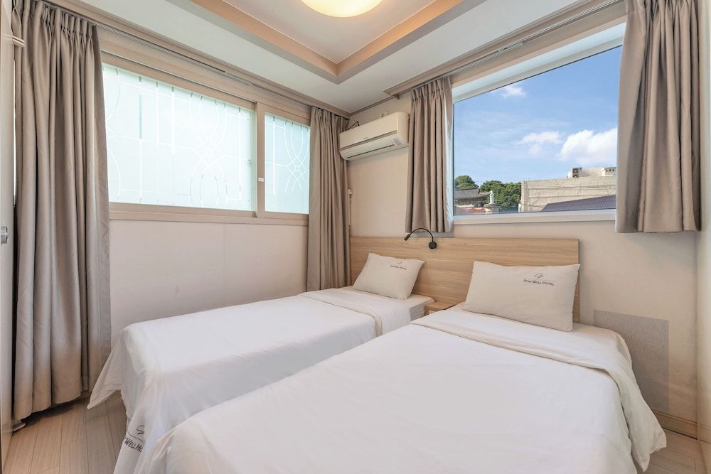 undefined Staywell Hotel 4