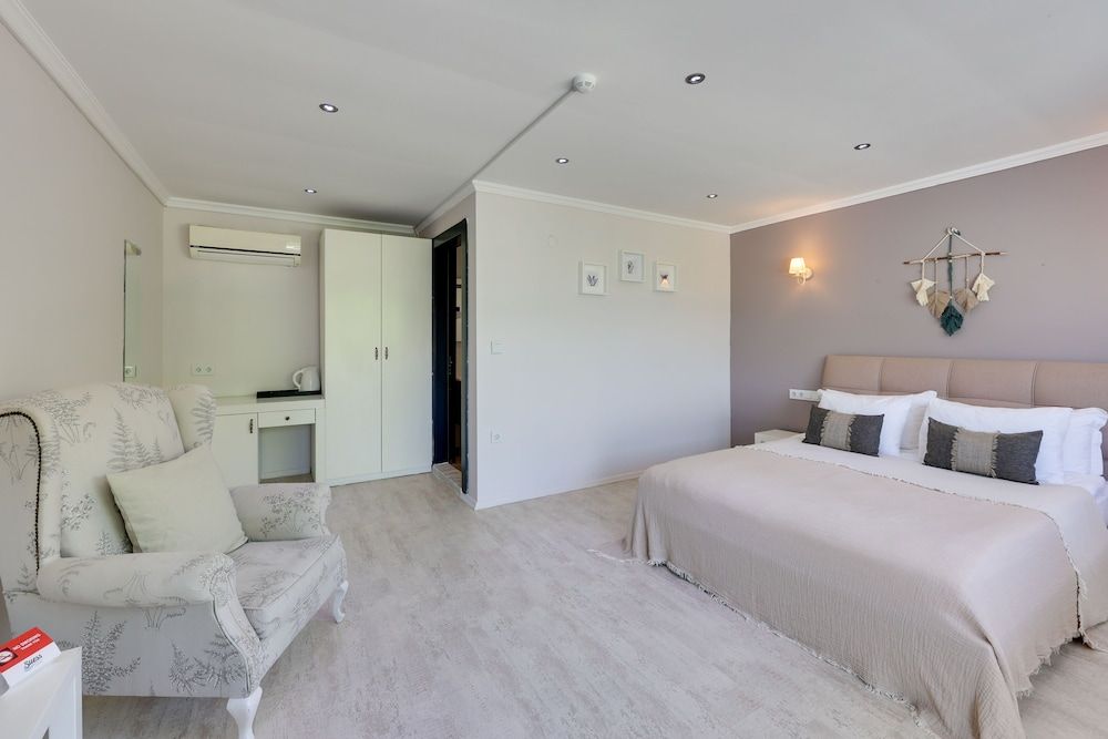 undefined Enki Suess Alaçatı 10