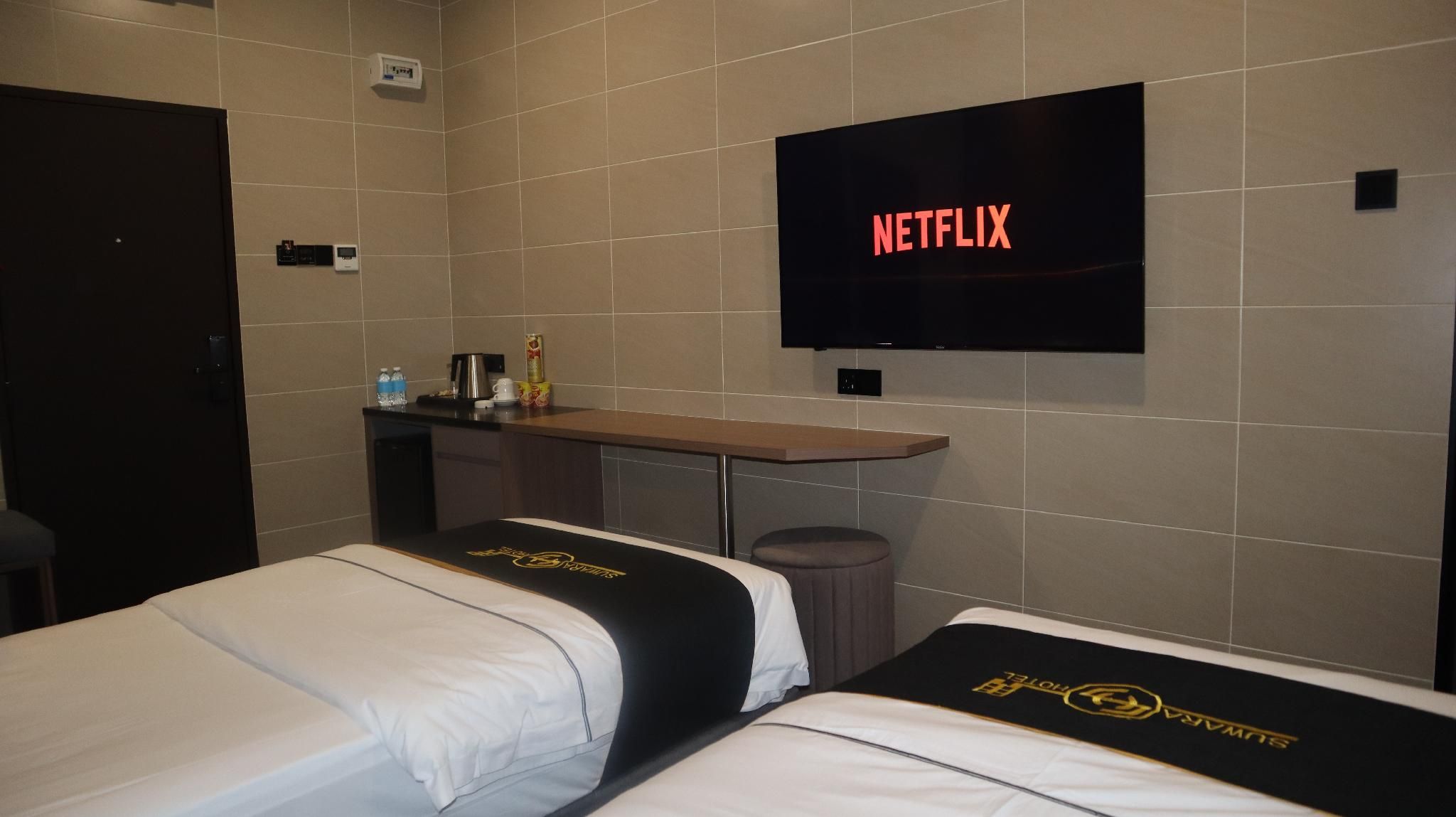 undefined Suwara Hotel 8