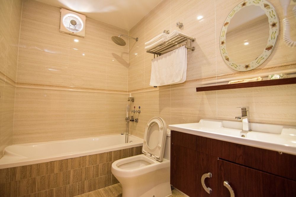 undefined Suwara Hotel 8