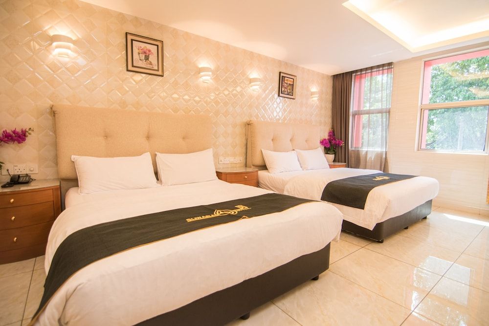 undefined Suwara Hotel