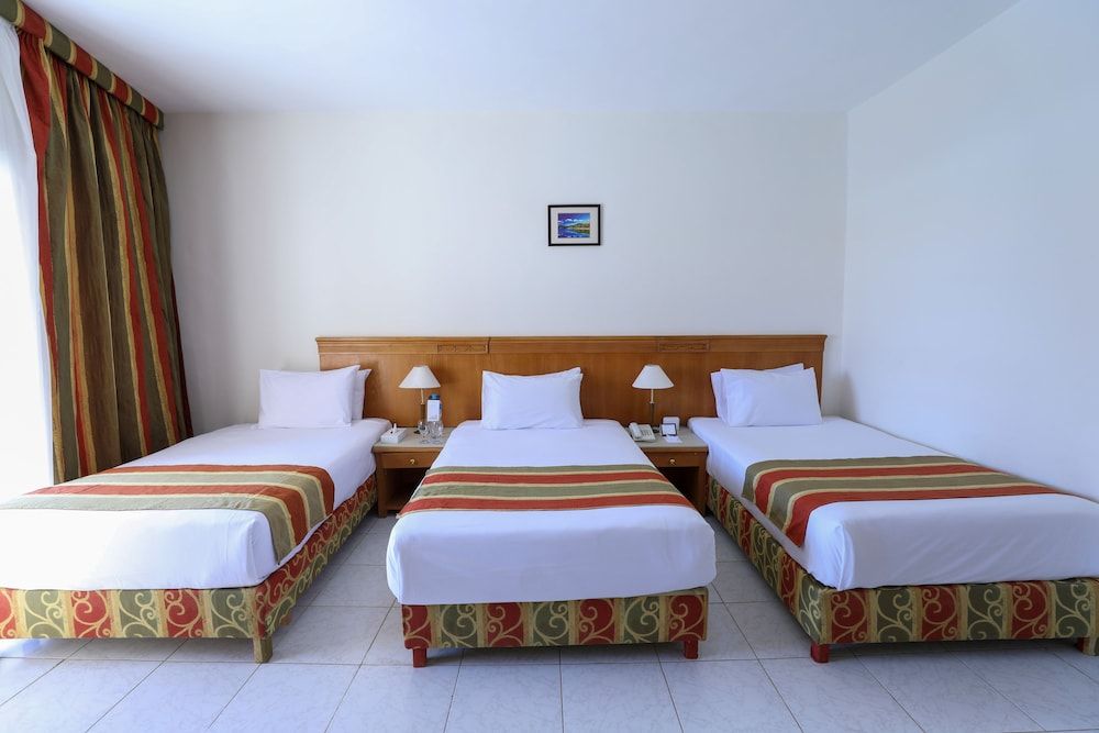 Deluxe Double Room, Pool View