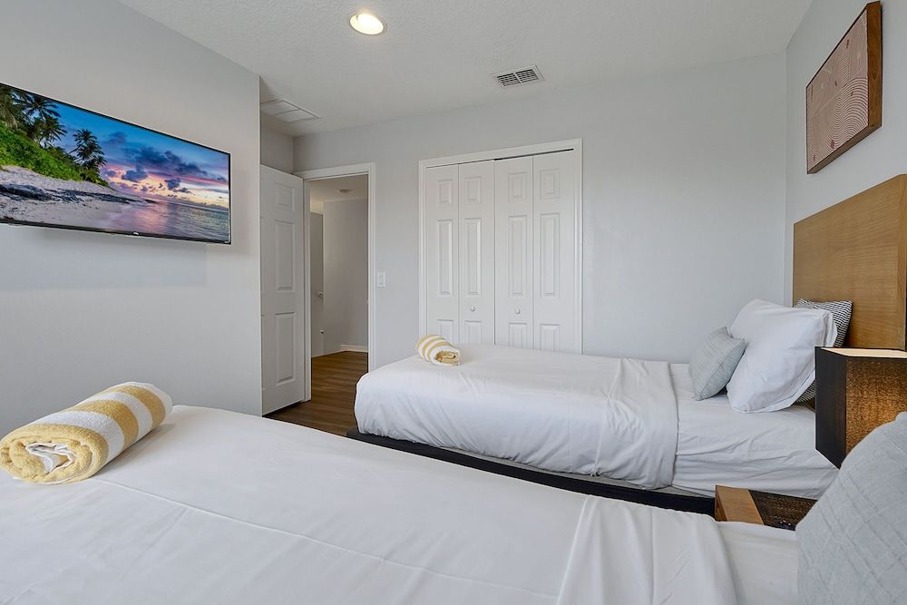 Premium Townhome, 2 Bedrooms, Lake View, Lakeside