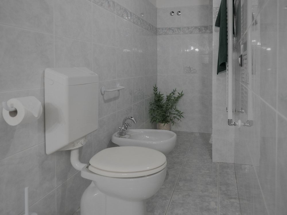 Picabon Apartment with AC and Balcony Superior Apartment, 1 Bedroom 4