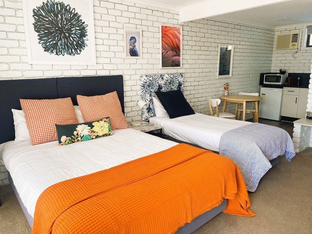 Mulwala Resort Deluxe Double or Twin Room, Multiple Beds, Kitchenette 7