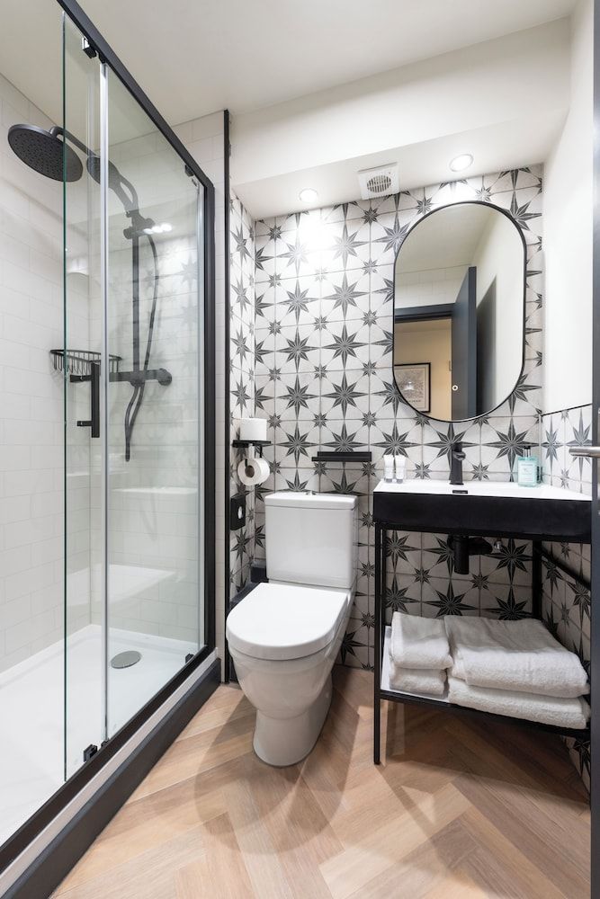 The Abel Heywood Double Room 8