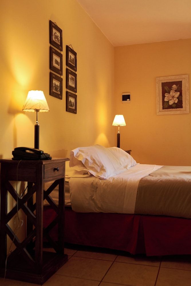 Kau Kaleshen Classic Triple Room 2