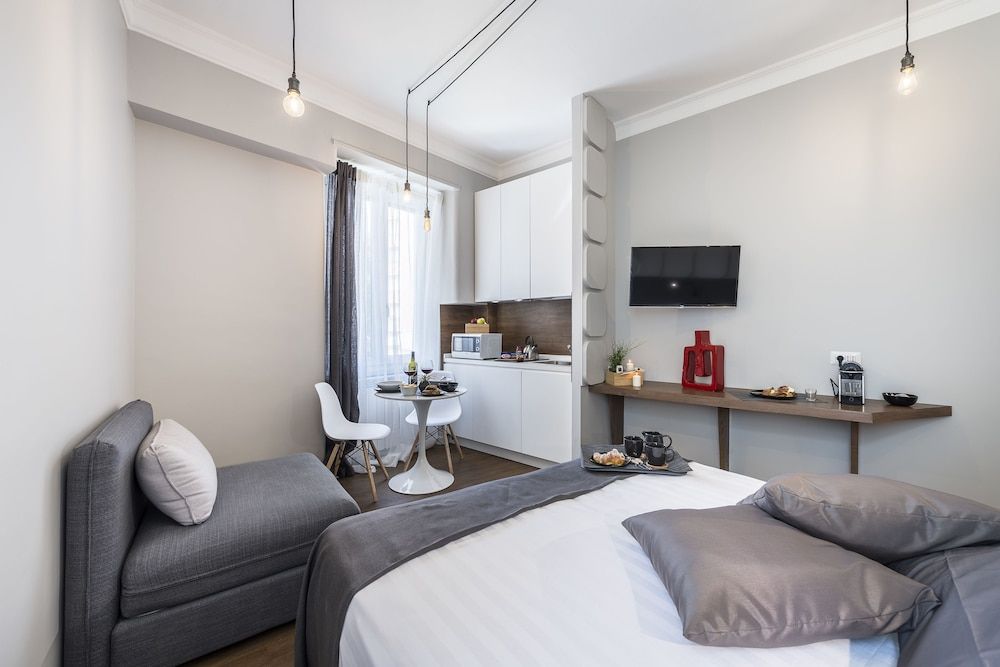 undefined Z-ArchSuiTes 6