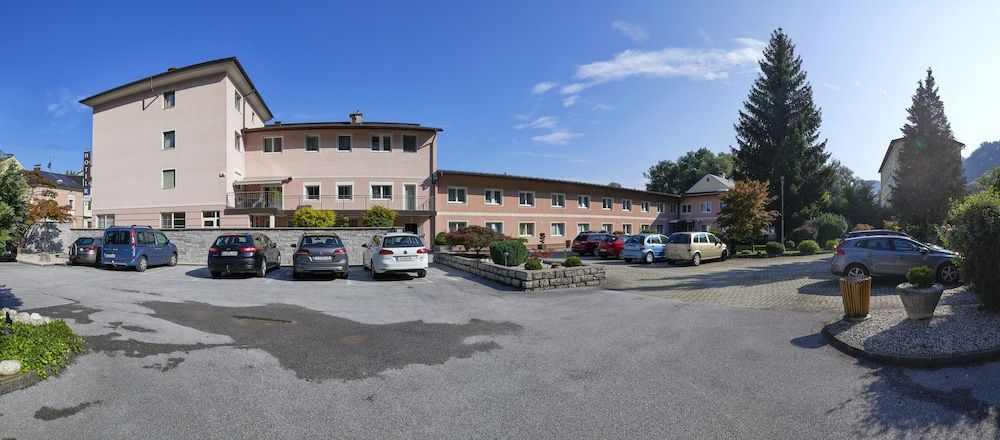 undefined Hotel Ganslhof 6