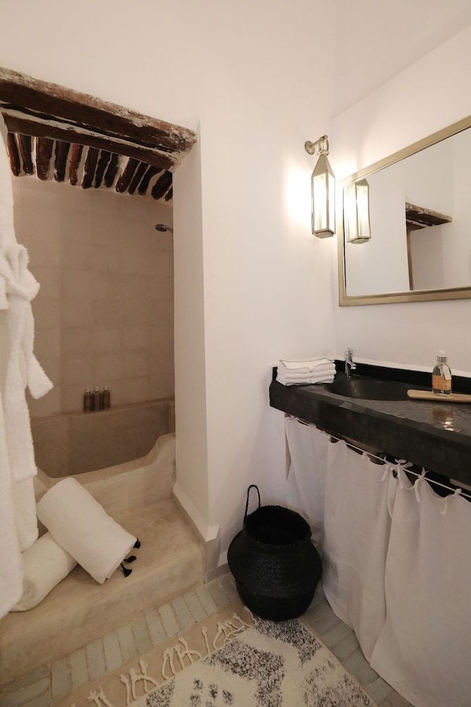 Riad Les Hirondelles Boutique Hotel Luxury Studio Suite (Suite Bulbul) 2