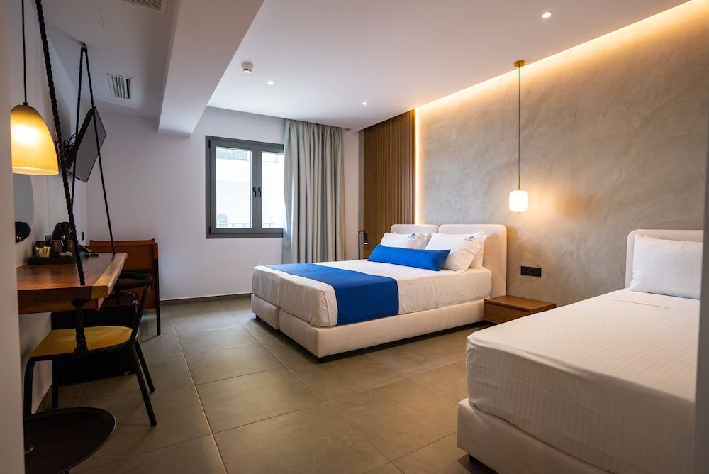 Classic Triple Room (No Balcony)