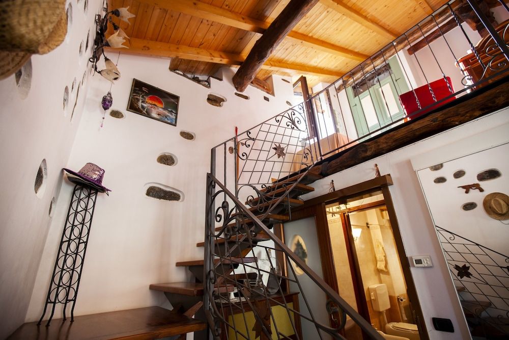 Antica Molina Apartment, 1 Bedroom, Mezzanine 22