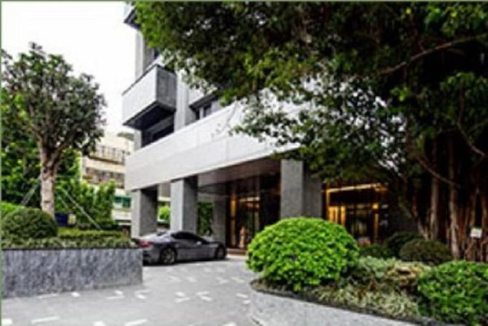 undefined JSL Hotel 7