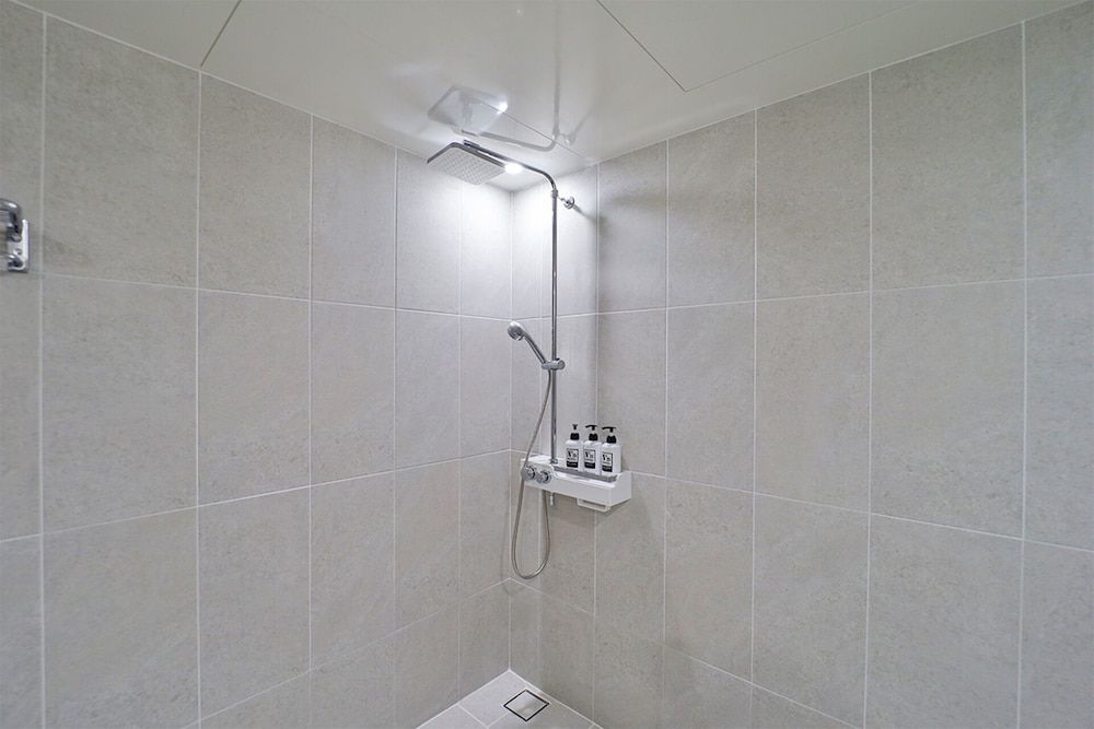 Calm Rest Hotel Busan Sasang Standard Double Room 21