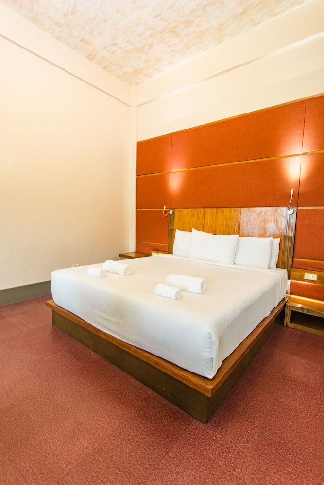 The Park - Silang VIP Suite 2