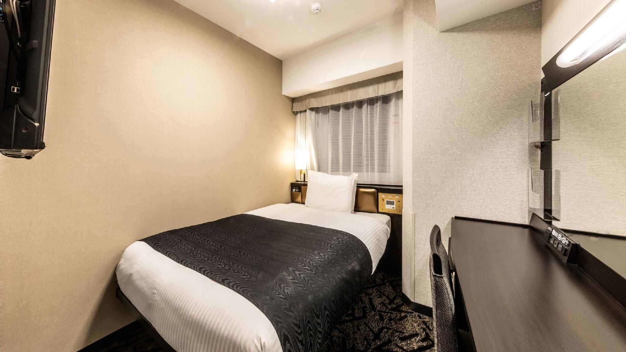 Double Room for 1 Person without View - Non-Smoking
