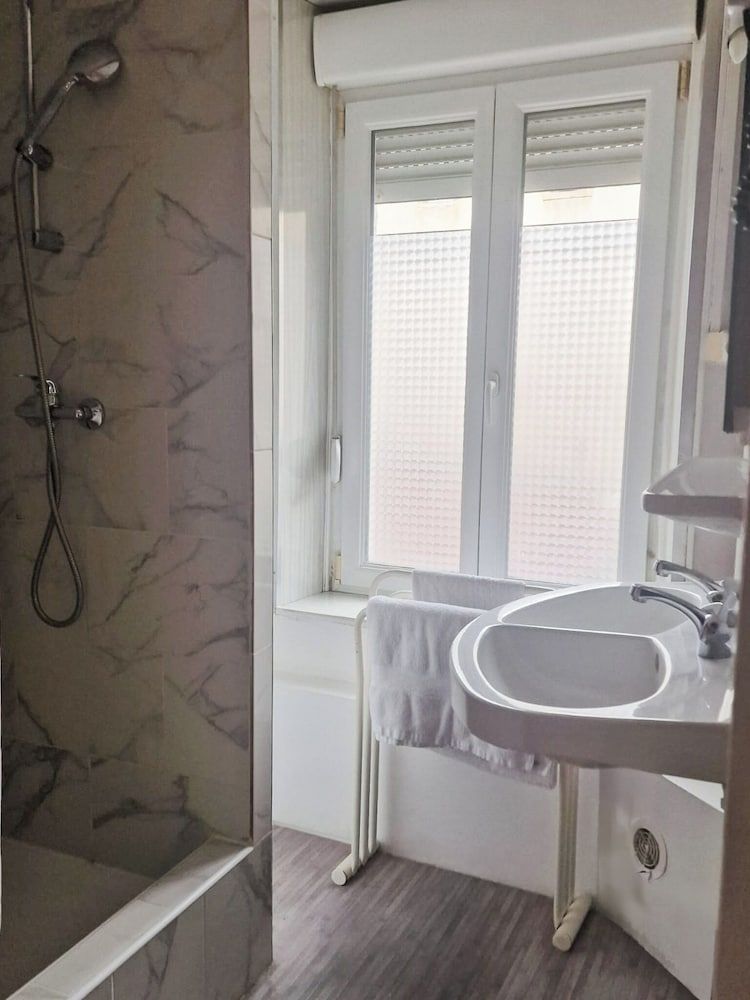 Hôtel de l'académie Standard Triple Room 3