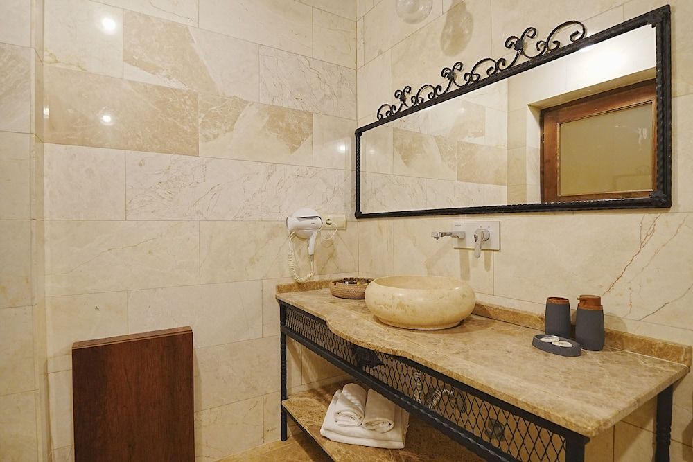 Kayra Cave Suites Superior Double Room 13
