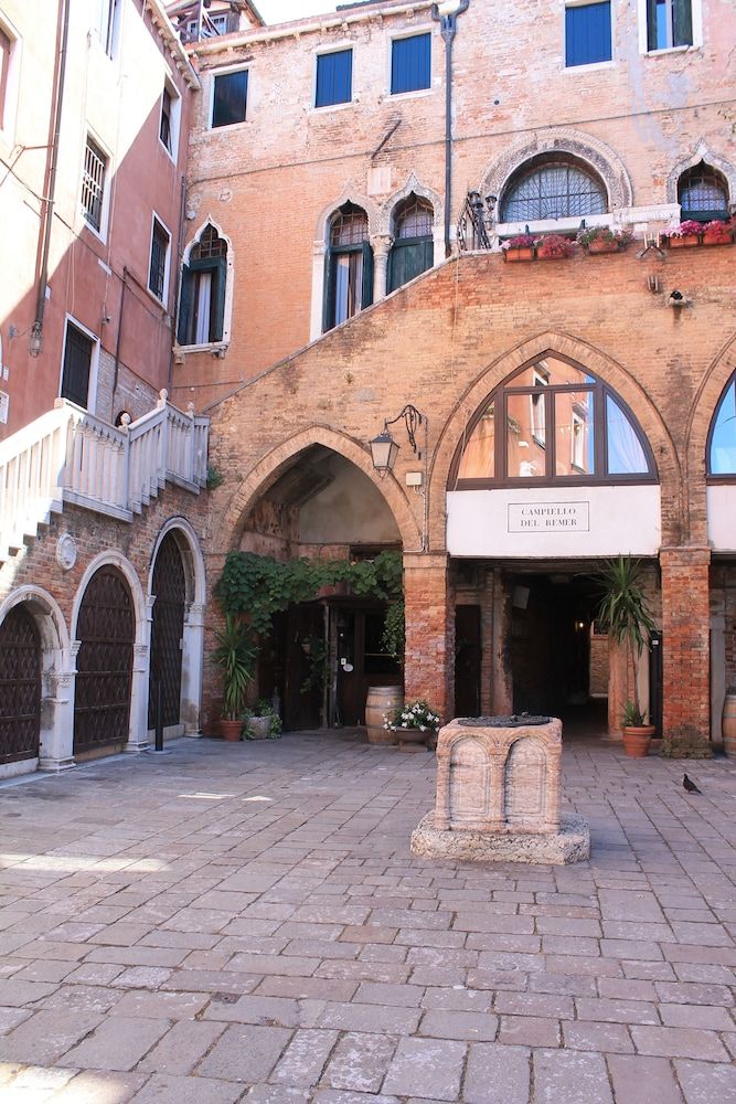 undefined Lion Morosini Palace 7