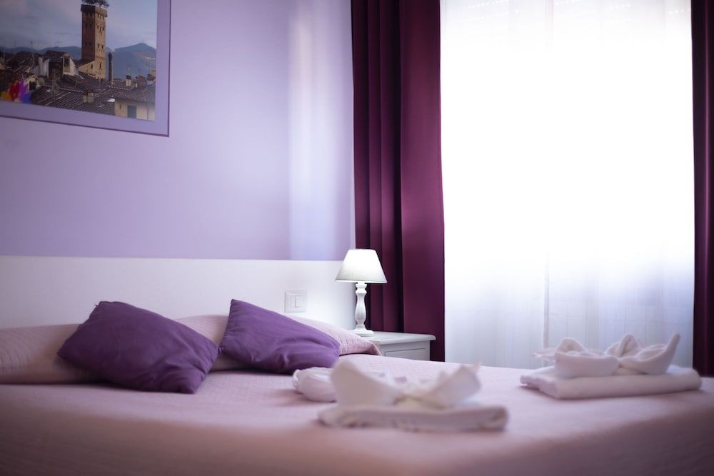 Superior Double Room, Ensuite, City View