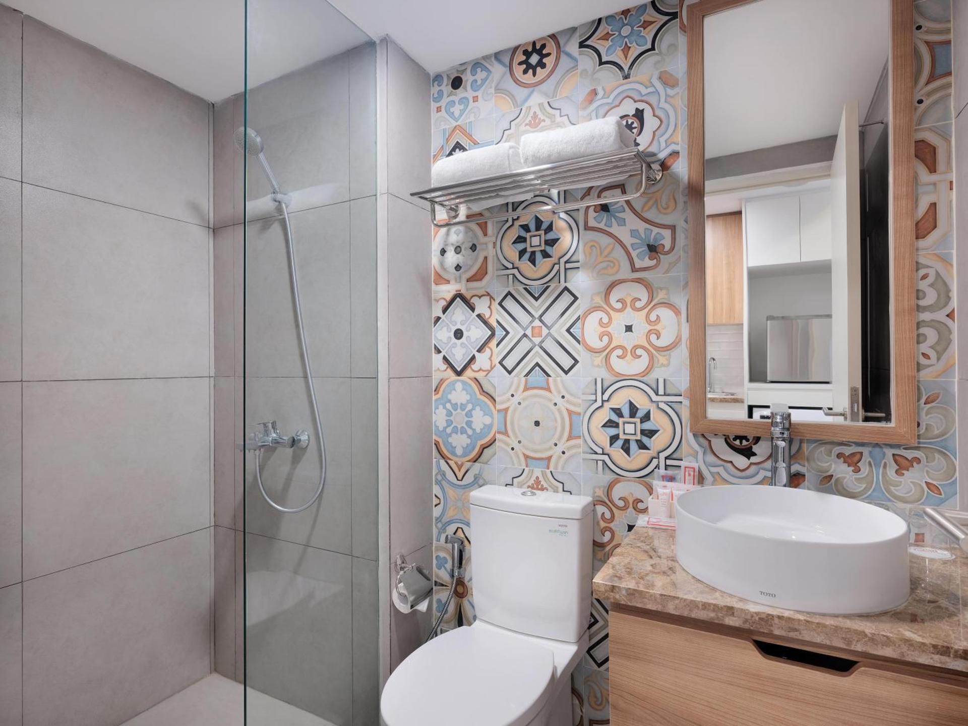 undefined Fika Rooms 5