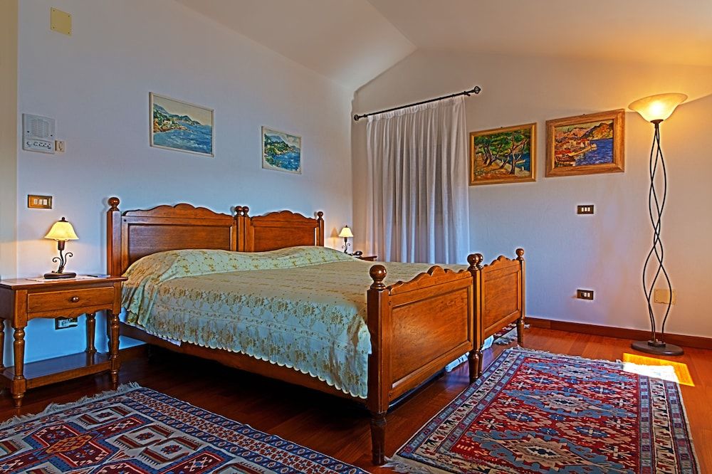 Villa Tuttorotto Double Room, Sea View