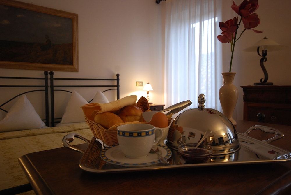 Villa Tuttorotto Double Room, Sea View 11