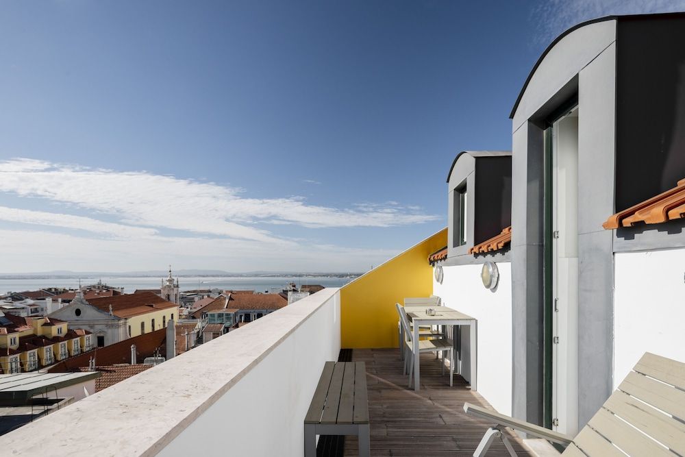 Chiado Trindade - Lisbon Best Apartments Duplex, 2 Bedrooms 9