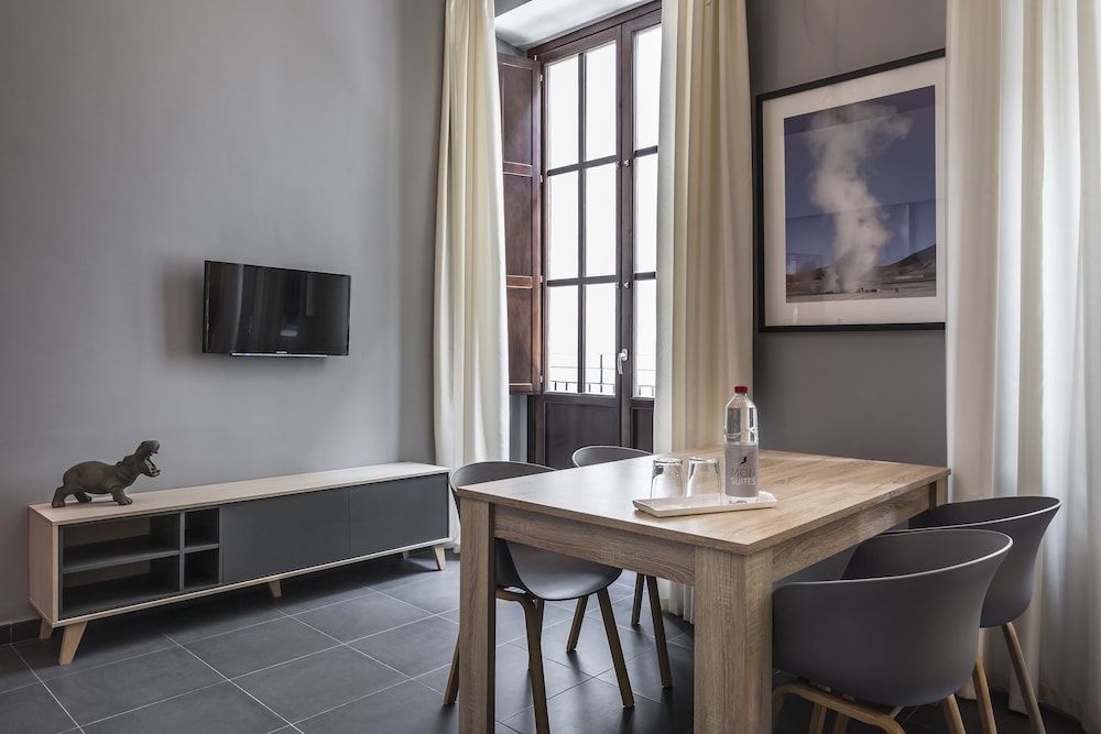 undefined Mon Suites San Nicolas 10