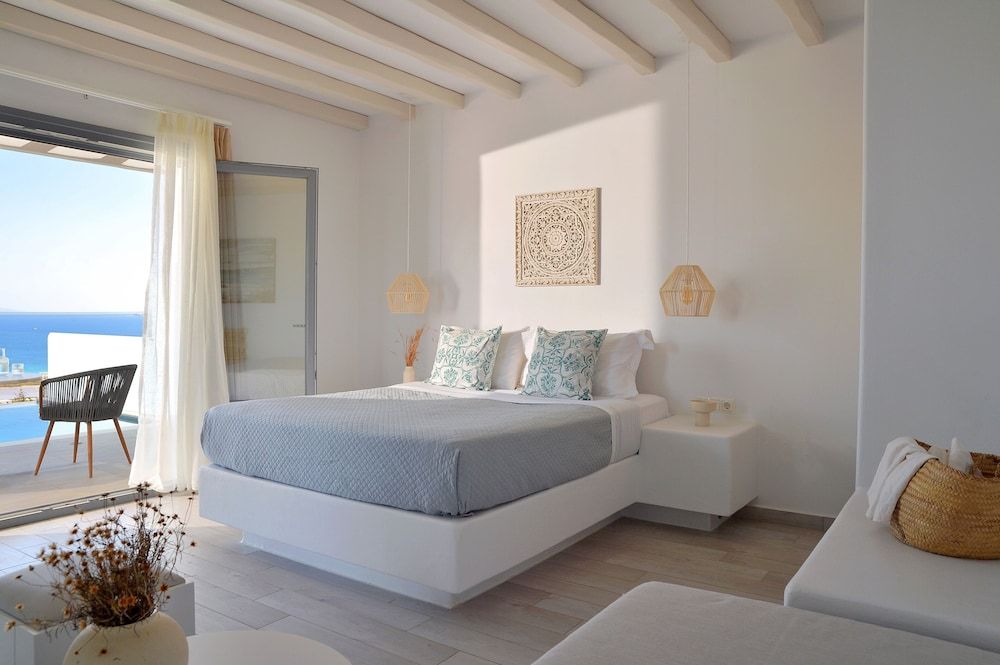 Suite, Private Pool, Sea View (For 3)