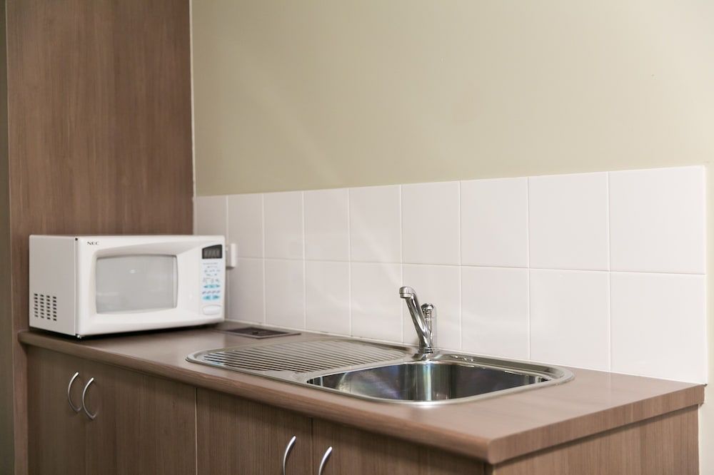 Cessnock Motel Family Room 6