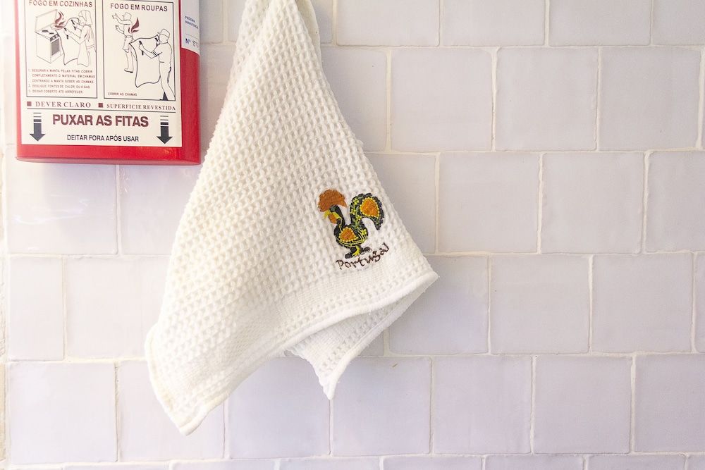 Guest House Amoreiras Triple Room, Shared Bathroom 23