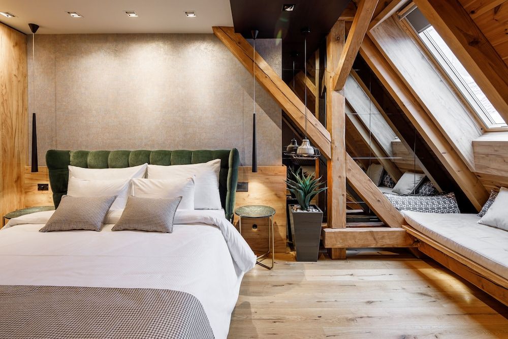 Schuster Boarding House Executive Double Room 2