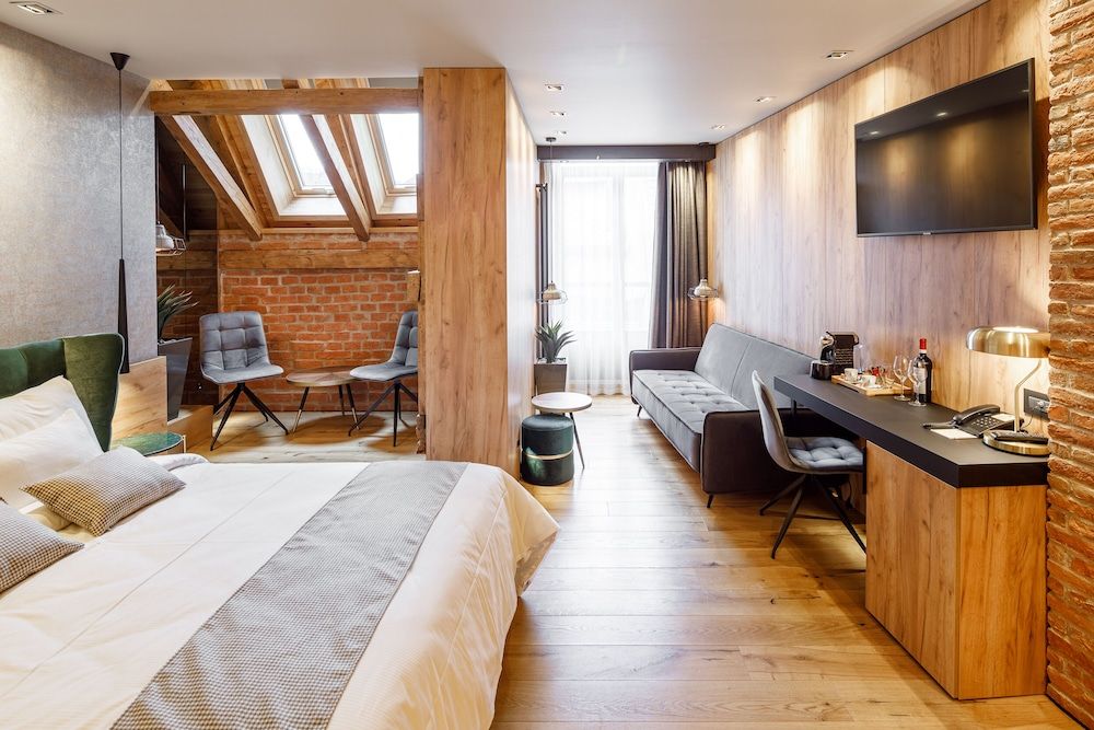 Schuster Boarding House Executive Double Room 3