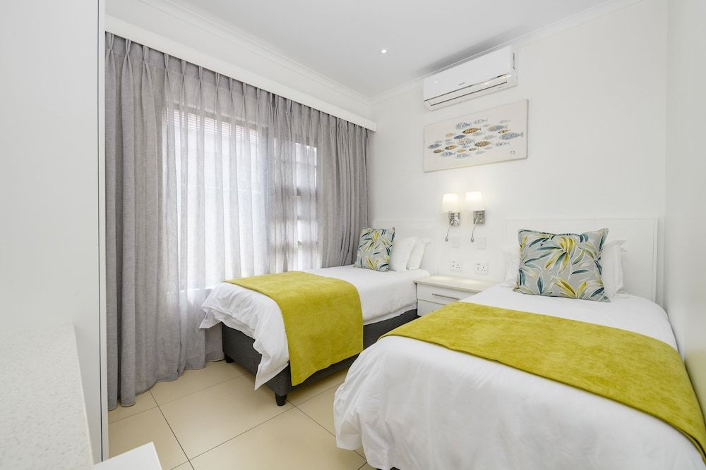 Two Bedroom Beach Front Villa with Splash Pool