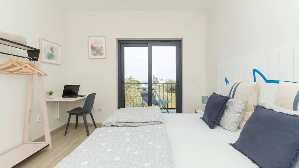 Double room with Balcony and private Bathroom (Ocean view)