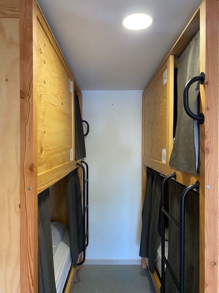 WOT Ericeira Surf Hostel Bed in 6 Bed Mix Dorm Ensuite