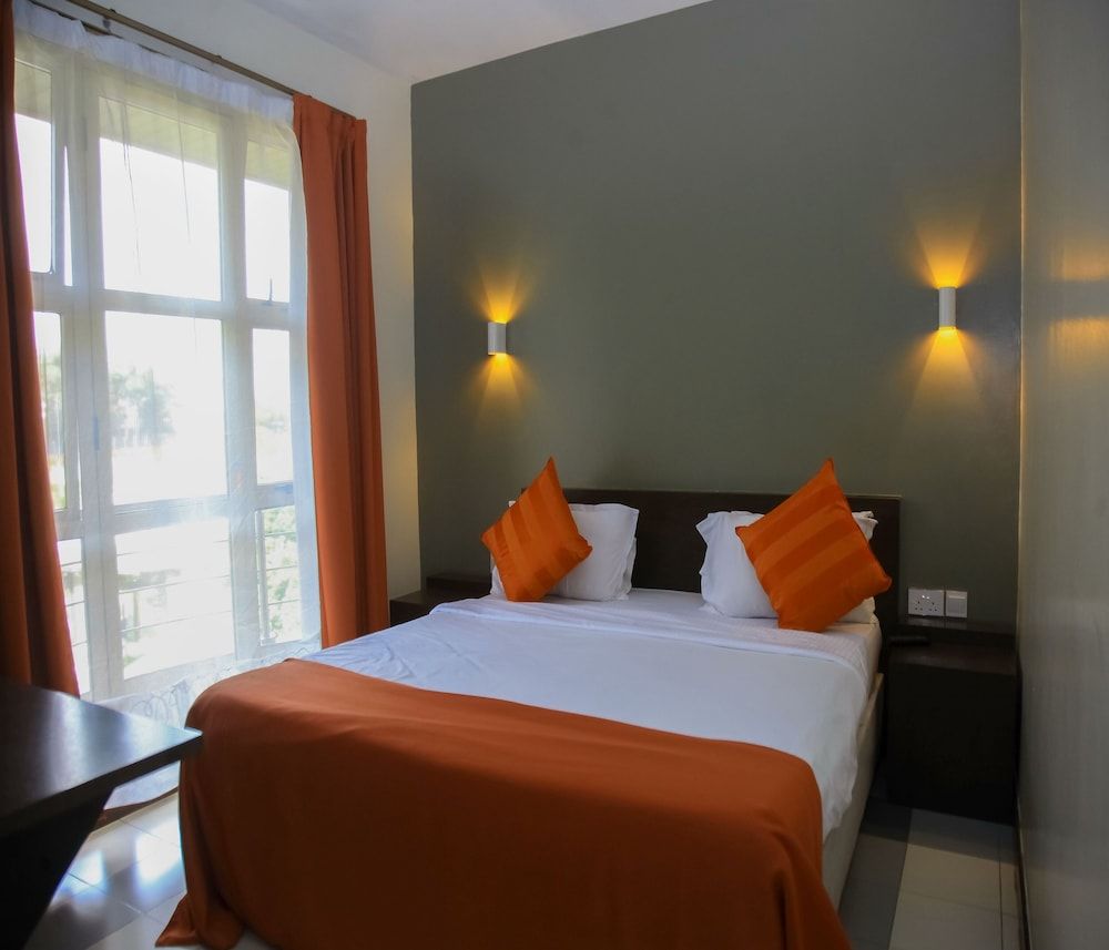 Qaribu Inn Boutique Hotel Nairobi Deluxe Room with Lake View 2