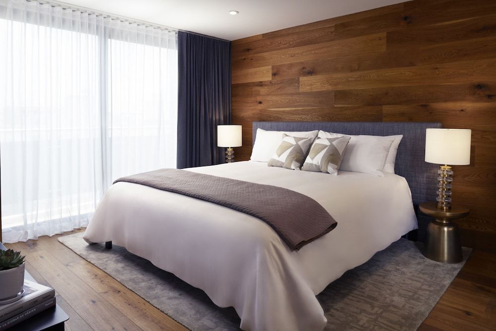 Felix Luxury Plus by Viadora Comfort Studio Suite, 1 King Bed, Terrace, City View 5