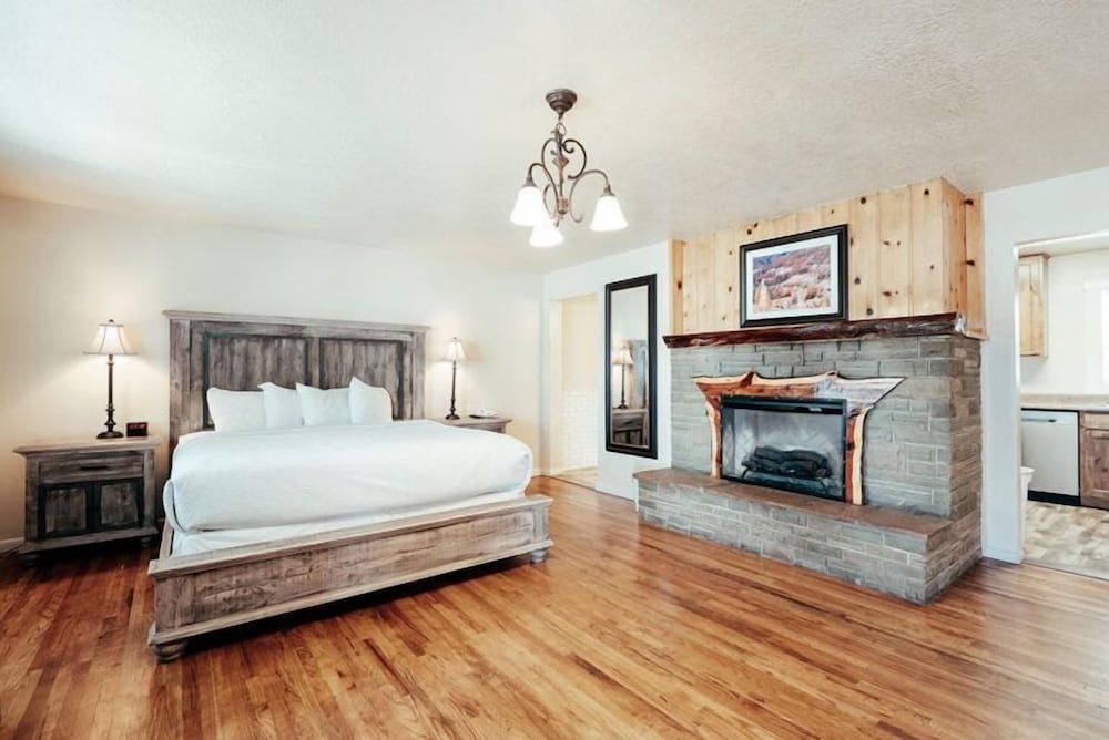 Bryce Canyon Pines Family Suite, Multiple Beds 3