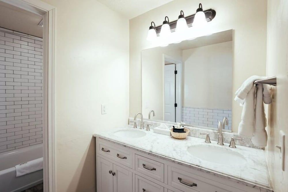 Bryce Canyon Pines Family Suite, Multiple Beds 5