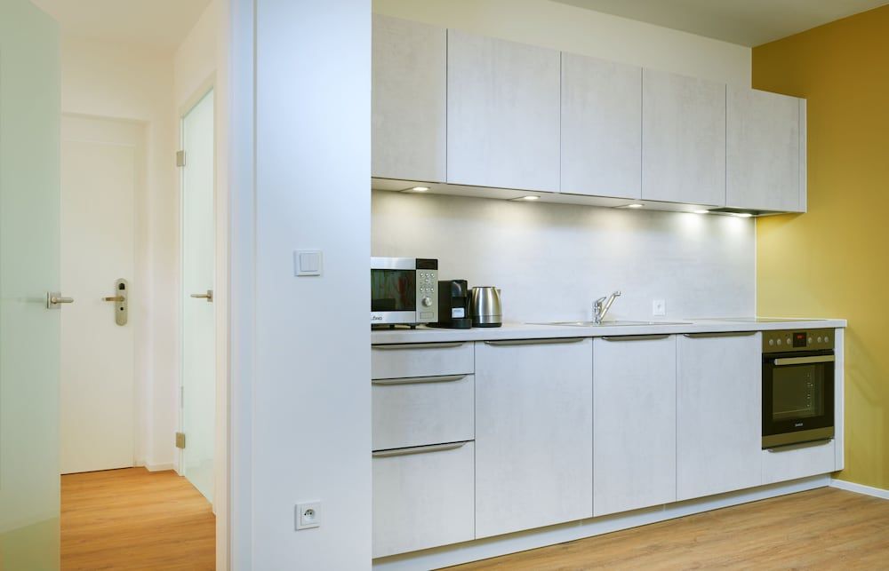 VN48 Suites by Adrez Living Apartment, 1 Bedroom, Balcony 10