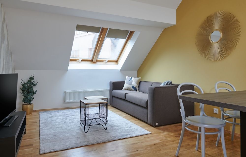 VN48 Suites by Adrez Living Apartment, 1 Bedroom, Balcony 8