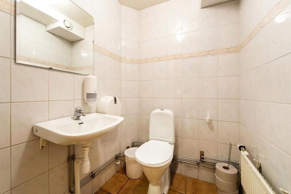 undefined Nomad Cave 10